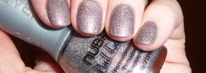 Любимый лак декабря