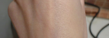 Отзыв о базе под макияж Eclat Minute Embellisseur Teint 00 от Clarins