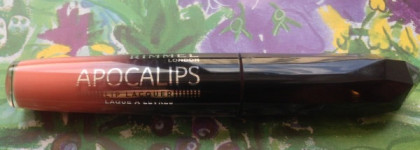 Полный "апокалипсис" с лаком для губ Rimmel Apocalips lip lacquer 500 Luna