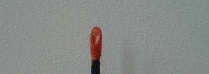 Полный "апокалипсис" с лаком для губ Rimmel Apocalips lip lacquer 500 Luna