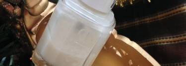 Белый снег и конфетти - такие разные лаки Essie nail lacquer #5 Allure и China Glaze nail lacquer  #81120 "It's a Trap-Eze!"