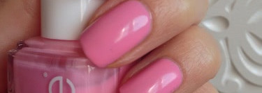 Лак для романтичных девушек Essie "Need a vacation" #19