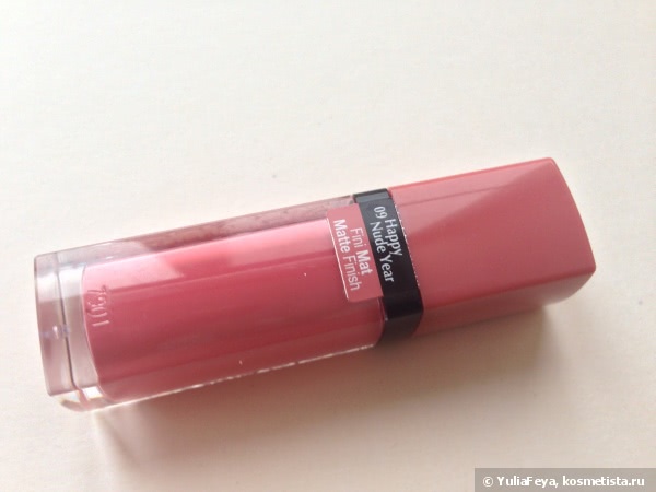 Отзыв о стойкой матовой помаде Bourjois Rouge Edition Velvet Lipstick в оттенке #09 Happy Nude Year