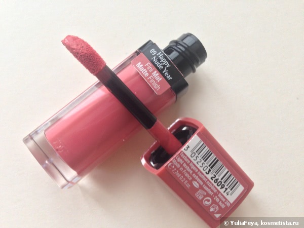 Отзыв о стойкой матовой помаде Bourjois Rouge Edition Velvet Lipstick в оттенке #09 Happy Nude Year