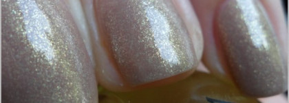 Золотой нюд - China Glaze "Fast Track" №80615