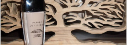 Guerlain Parure de Lumière #01 Beige Pale  – Увлажняющий тональный крем для сияния кожи