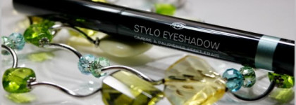 Нефритовые Chanel Stylo Eyeshadow  - 37 Jade Shore