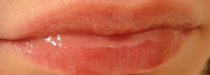 Масло-блеск для губ Clarins Eclat Minute Instant light lip comfort oil  #01 Honey