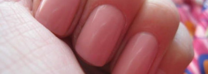 Отличный вариант - бюджетный лак Golden Rose