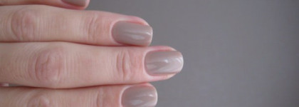 Сравнение похожих цветов лаков: Chanel Frenzy, MAC Quiet Time, MAC Inert