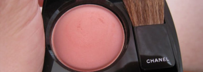 Румяна Chanel Joues Contraste Powder Blush, цвет Rose Ecrin 68, версии: европейская и американская