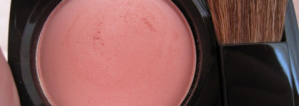 Румяна Chanel Joues Contraste Powder Blush, цвет Rose Ecrin 68, версии: европейская и американская