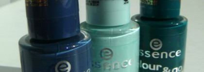 Морские. Три лака для ногтей Essence