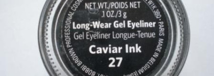 Гелевые подводки Bobbi Brown: Ivy Shimmer Ink (14) и Caviar Ink (27)