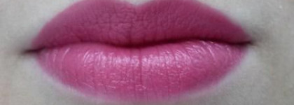 Любимые ягодки для губ: MAC Cremesheen Speak Louder А71 и Chanel Levres Scintillantes Glossimer № 129 Cosmos