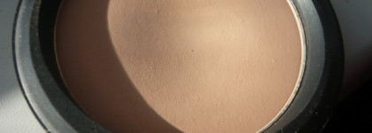 Пудра MAC Select Sheer/Pressed Powder #nw25