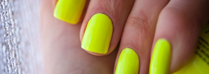 China Glaze - Polka Dot Bikini