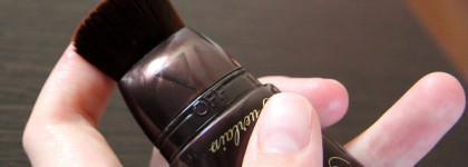 Guerlain terracotta bronzing brush - тонирующая эмульсия с кистью