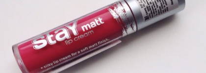 Essence Stay Matt Lip Cream #2 Smooth Berry