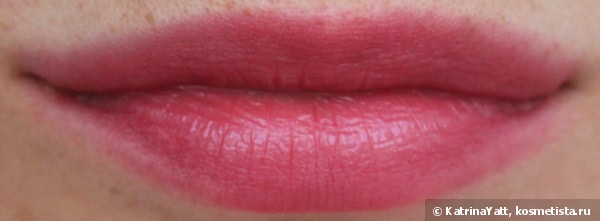 Dolce&Gabbana Monica Voluptuous Lipstick 'Chic Monica' #100
