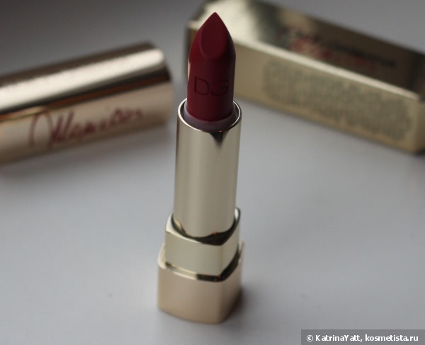 Dolce&Gabbana Monica Voluptuous Lipstick 'Chic Monica' #100