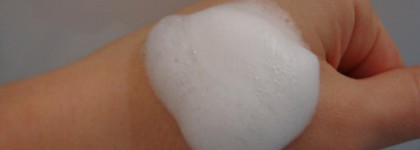 очищение кожи лица с помощью косметики Anna Lotan