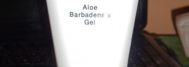 Мое знакомство с косметикой Fresh Look: Fresh Look Remedies Aloe barbadensis Gel - Гель для лица с барбадосским алое для всех типов кожи