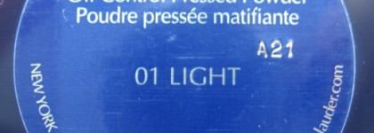 Роскошная Double Matte Pressed Powder от Estee Lauder (01 light)