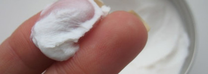 Струящиеся локоны и гладкие пучки с Soft Curl Cream Toni&Guy