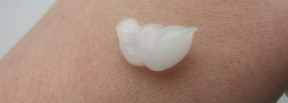 Кислородный пилинг с гиалуроновой кислотой Super Aqua Oxygen Micro Essence Peeling от Missha