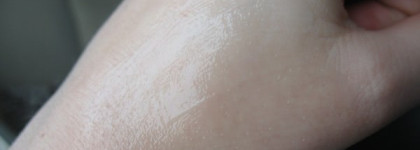 Кислородный пилинг с гиалуроновой кислотой Super Aqua Oxygen Micro Essence Peeling от Missha