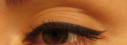 Звёздное небо от Collistar Silk Effect Eye Shadow №20 (Nero Silver)