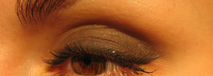 Звёздное небо от Collistar Silk Effect Eye Shadow №20 (Nero Silver)