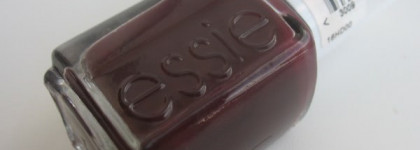 Сливовый Essie №45 Sole Mate