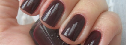 Сливовый Essie №45 Sole Mate