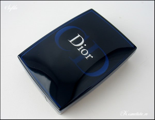 Матирующая пудра для лица Dior Diorskin X4 Control Poreless & Matte High Protection Makeup Waterproof SPF 20 PA++ (№23 Peach)