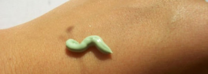 Clinique Redness Daily Protective Base  - Основа под макияж, нейтрализующая покраснения SPF15