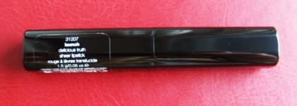 Дареному коню в зубы не смотрят?! Или уплывающая помада Calvin Klein Delicious Truth Sheer Lipstick № 207 Launch