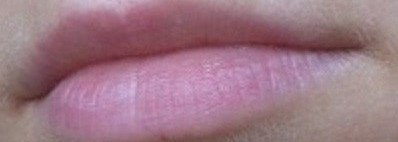 Уход за губами с  Dior Addict Lip Experts Duo