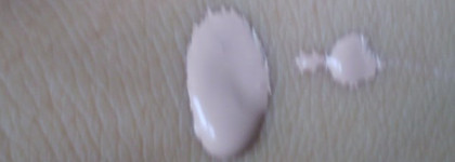 YSL Teint Eclat De Soie Radiance Smoothing Foundation