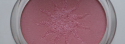 Румяна, хайлайтеры и другие мерцалки в моей косметичке ч.1