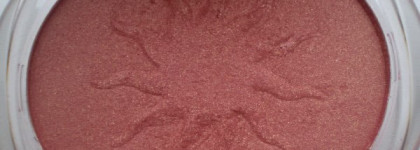 Румяна, хайлайтеры и другие мерцалки в моей косметичке ч.1