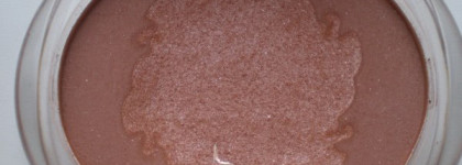 Румяна, хайлайтеры и другие мерцалки в моей косметичке ч.1