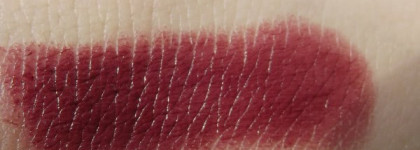 Темное царство- Lancaster Rouge glace sheer lipstick в оттенке # 303 Fig