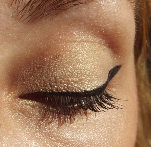 Avon Extra Lasting Eye Shadow Ink Cуперустойчивые Тени для век Тату-эффект Gold Gleam, Totally Taupe