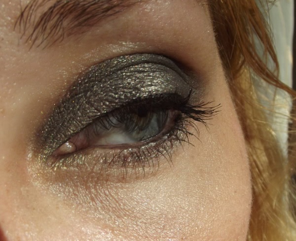 Avon Extra Lasting Eye Shadow Ink Cуперустойчивые Тени для век Тату-эффект Gold Gleam, Totally Taupe