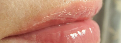 Giorgio Armani Flash Lacquer Crystal Shine Gloss оттенок 524. Эффект зеркальных губ