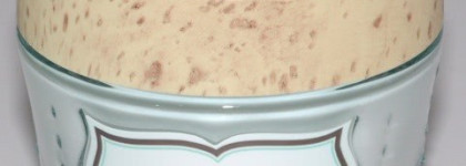 "Radiance Day Creme" от Burt's Bees vs."Total Moisture" от Benefit