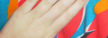 Осеннее солнце на моих ногтях