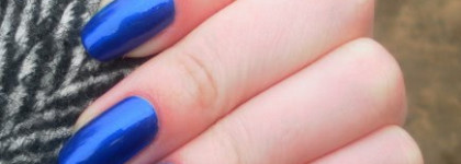 Невероятный синий от Essie №92